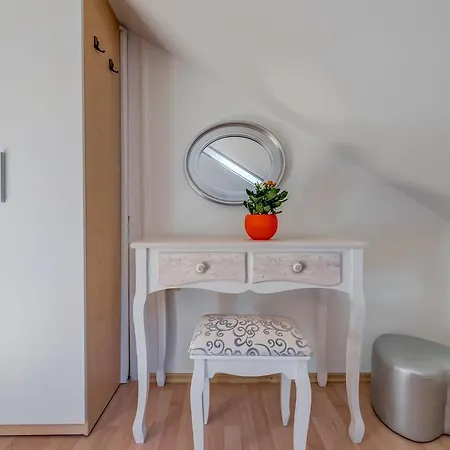 Apartment Bacvice With Free Parking Split