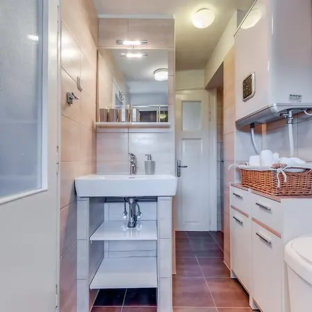 Bacvice With Free Parking דירה ספליט